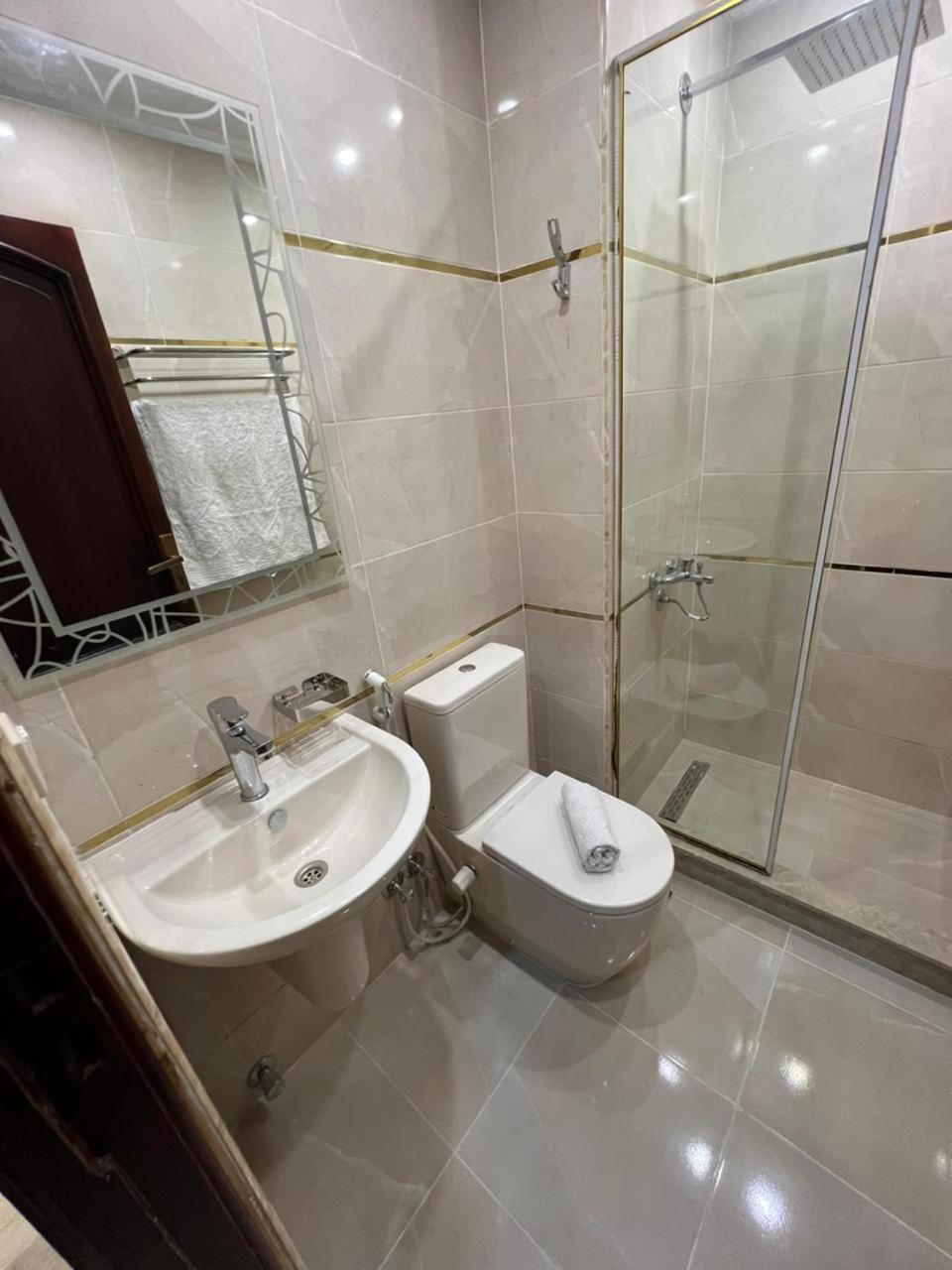 Town Hotel Кайро Екстериор снимка